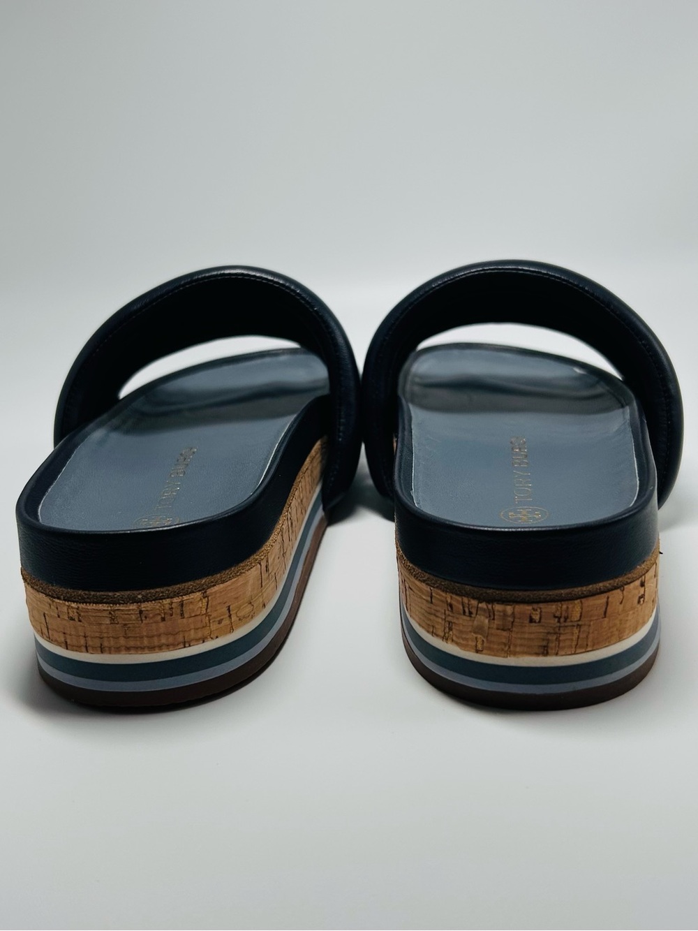 Tory Burch quilted platform slide sandals, colorblock navy, white, & blue. 8.5 - Picture 4 of 9